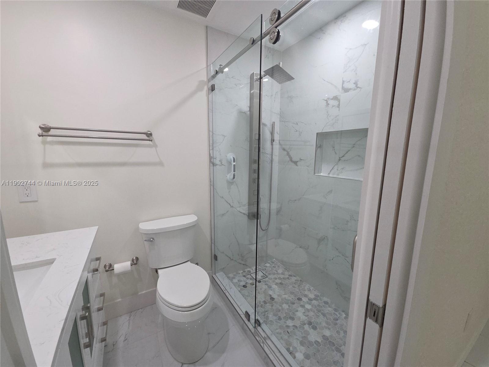 BENT TREE SOUTH - Residential Lease