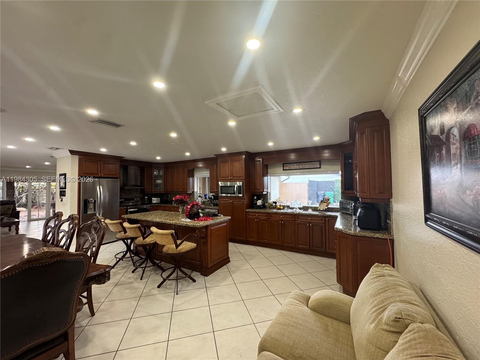 SOUTHERN ESTATES 9TH ADDN - Residential