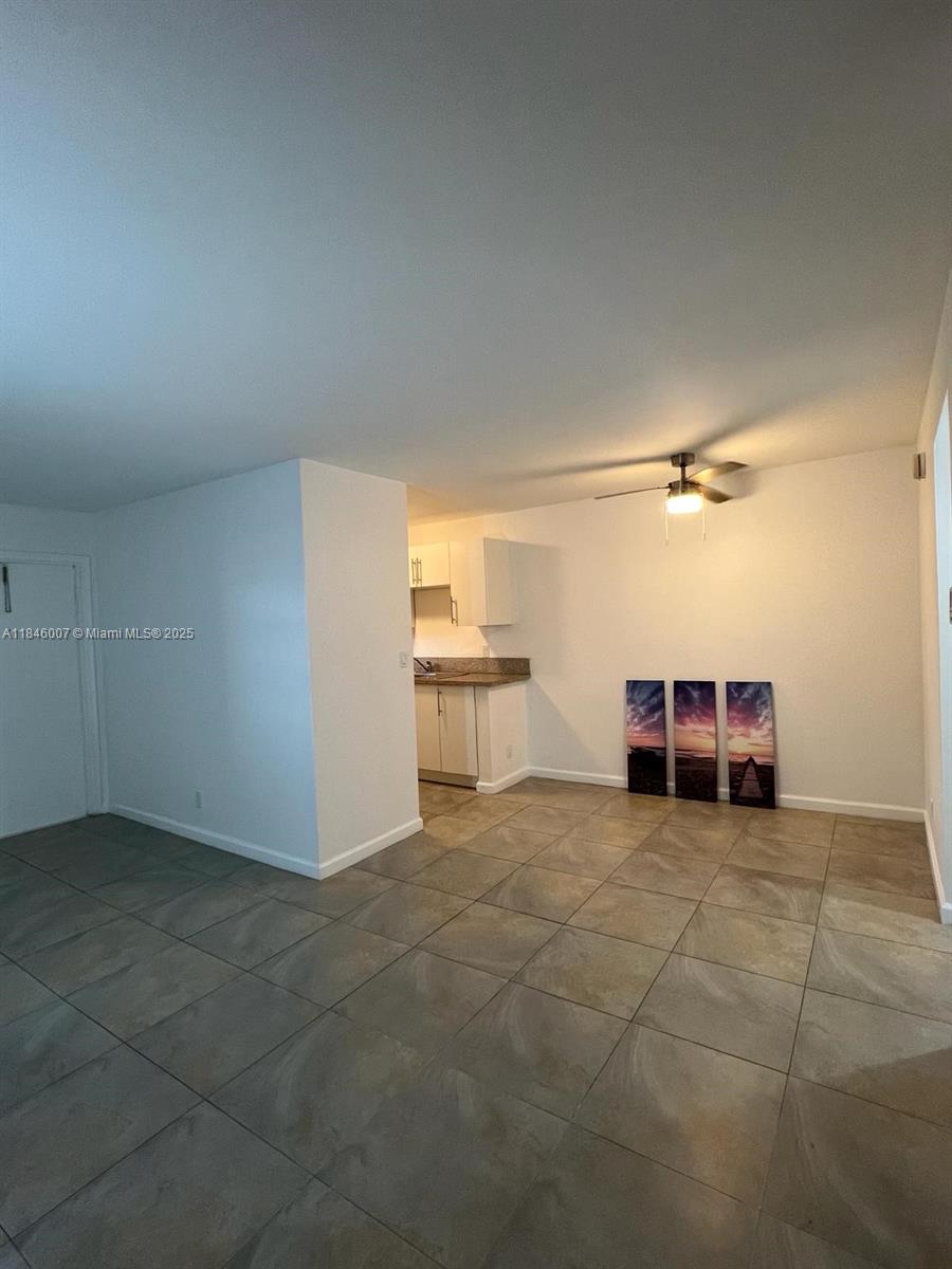 TELSTAR CONDOMINIUM INC - Residential Lease