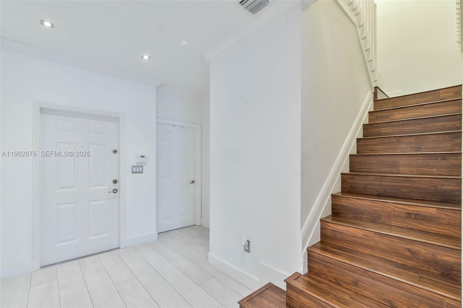 DORAL ISLES MARTINIQUE - Residential