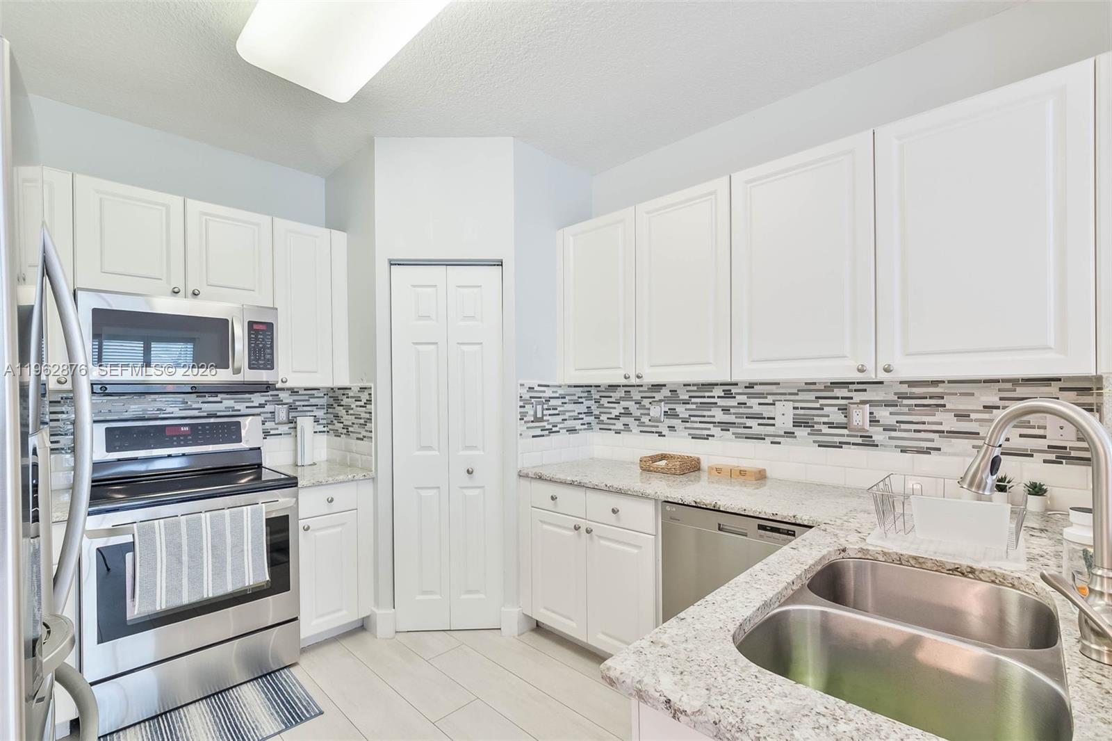 DORAL ISLES MARTINIQUE - Residential