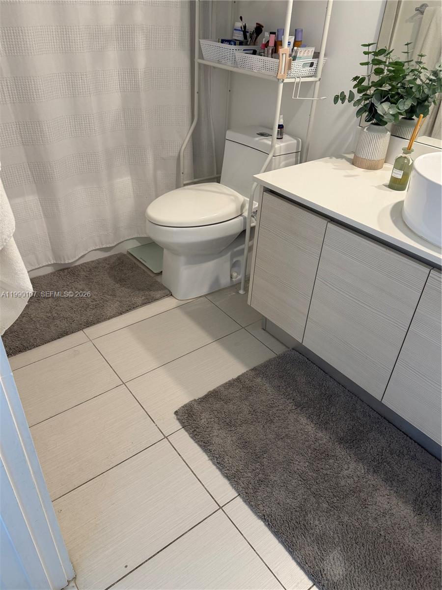 4250 BISCAYNE BOULEVARD C - Residential