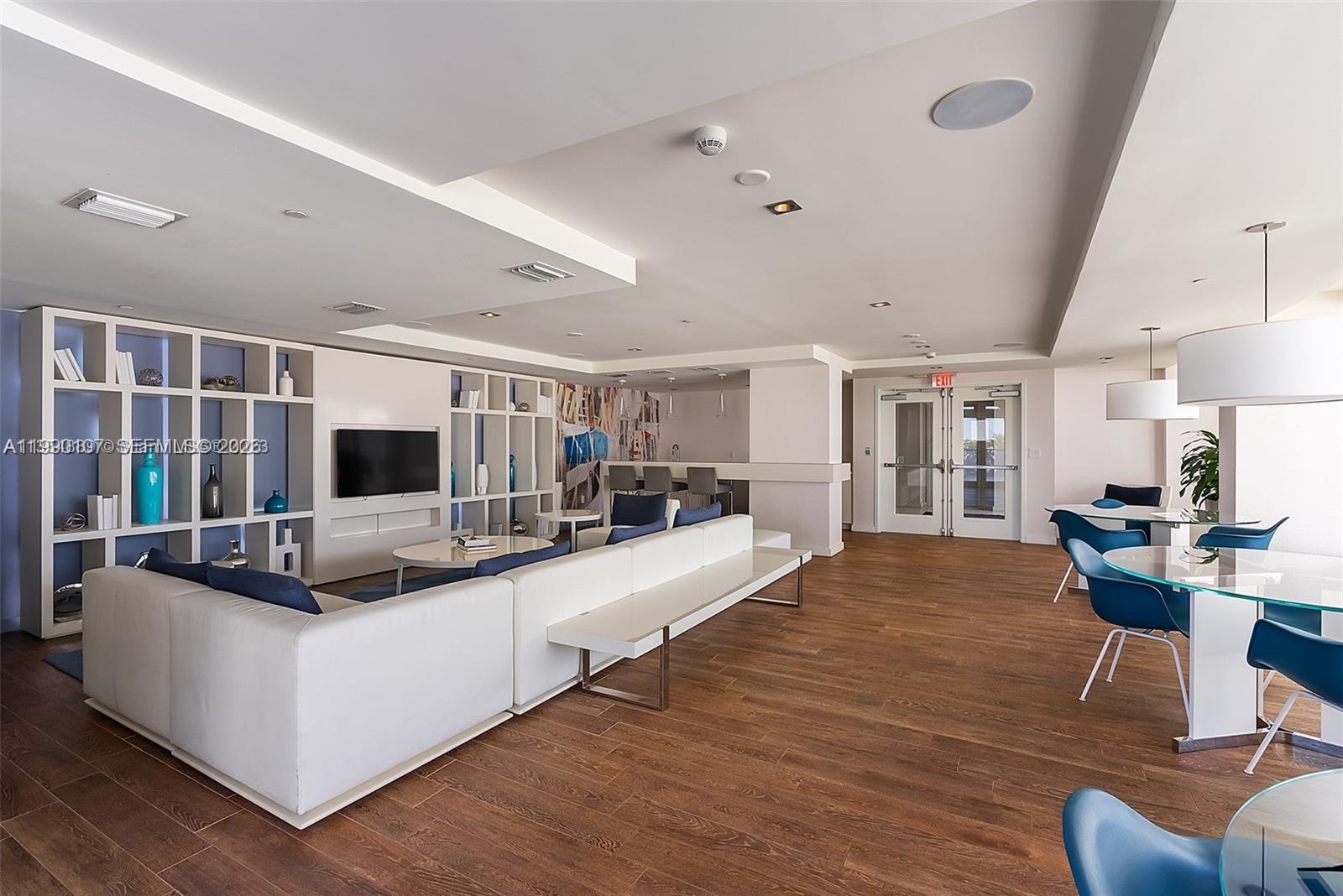 4250 BISCAYNE BOULEVARD C - Residential