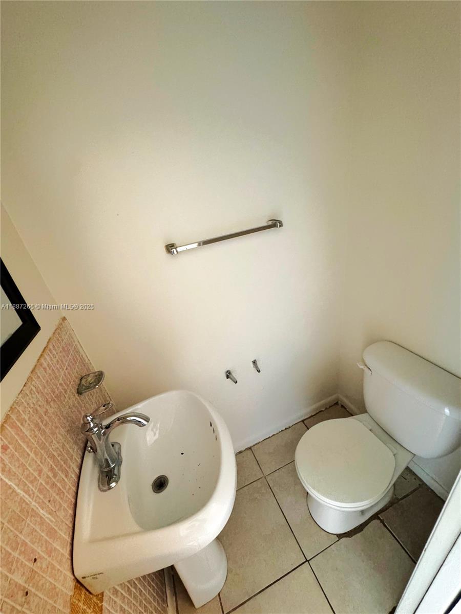 KELSEY CITY - Residential Lease