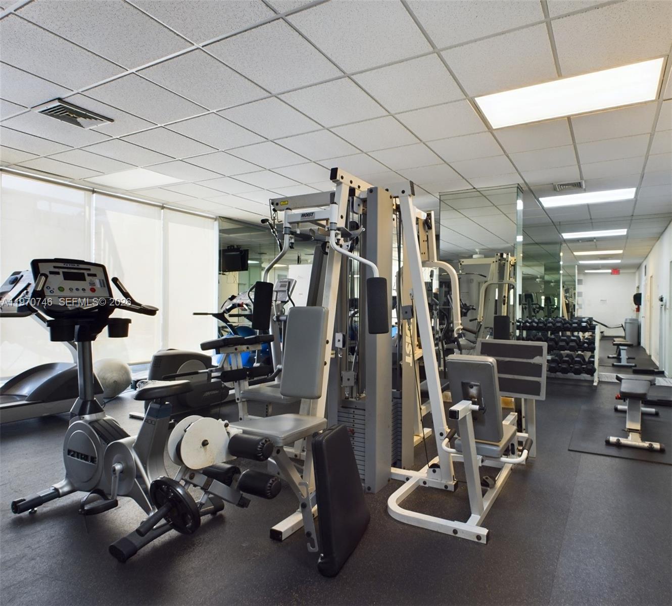 BAYVIEW TOWERS CONDO SOUT - Residential