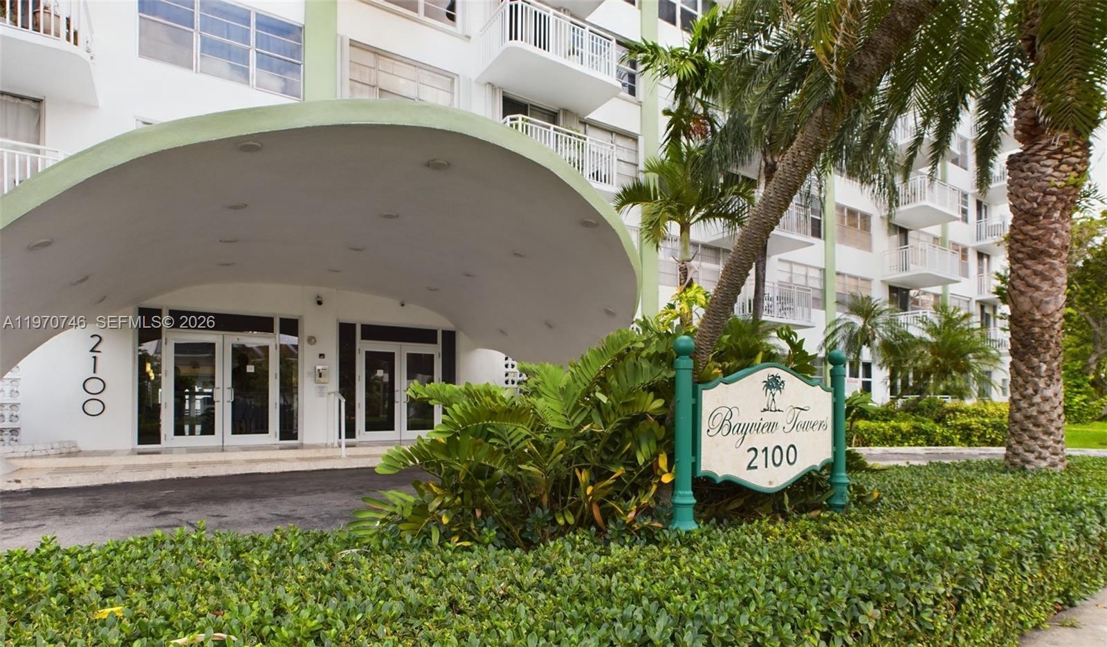 BAYVIEW TOWERS CONDO SOUT - Residential