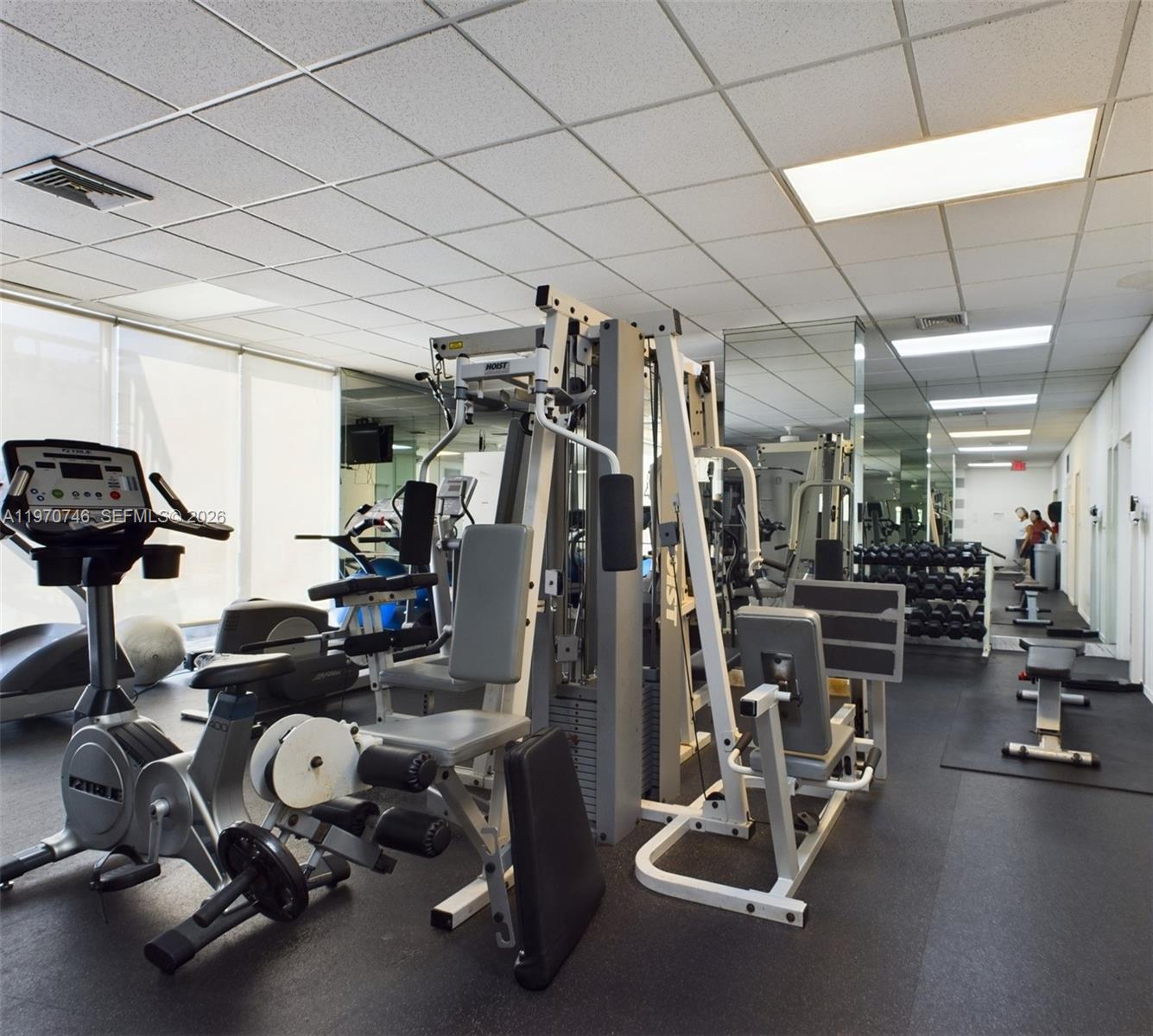 BAYVIEW TOWERS CONDO SOUT - Residential