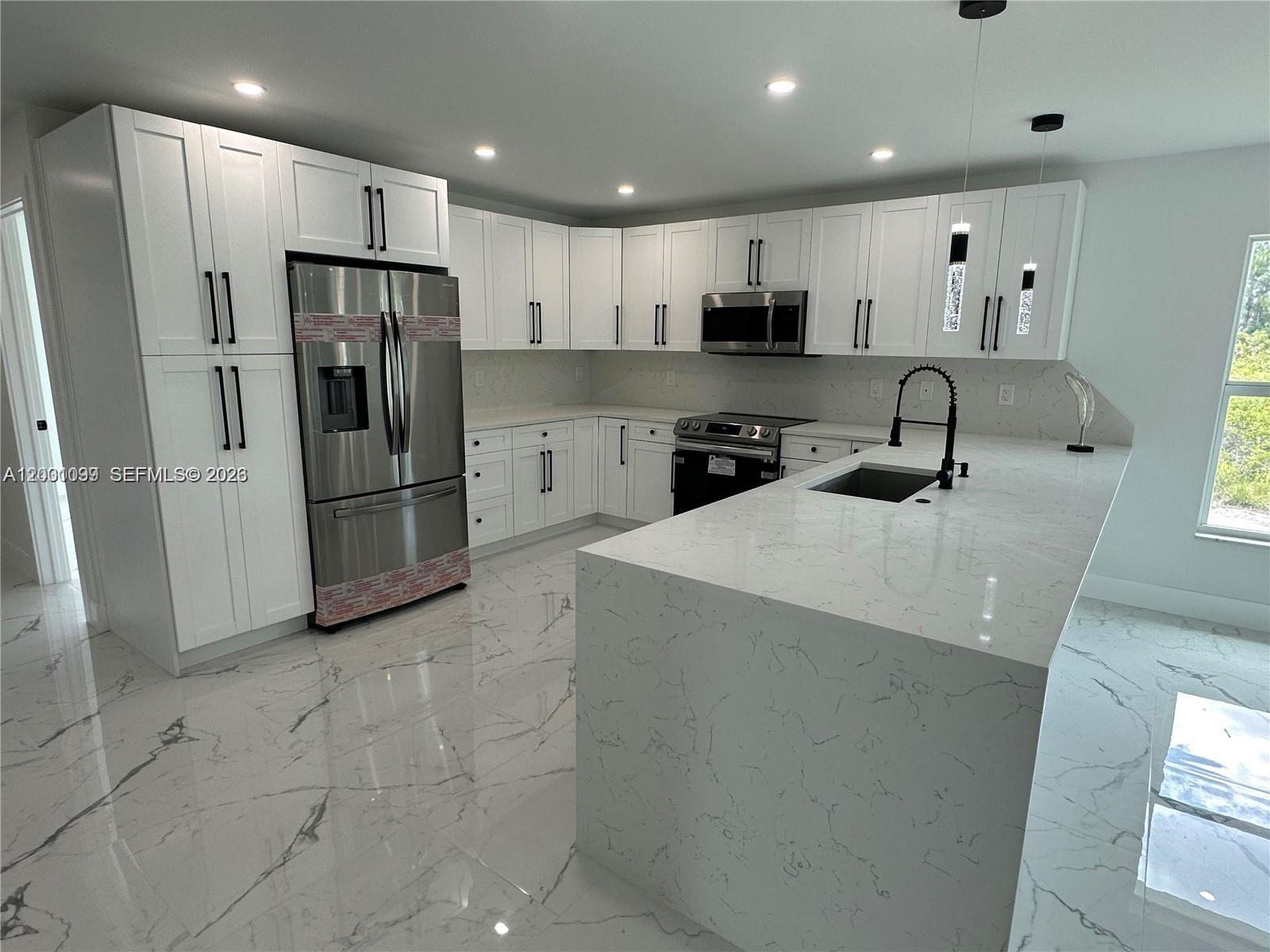 Lehigh Acres - Residential Lease