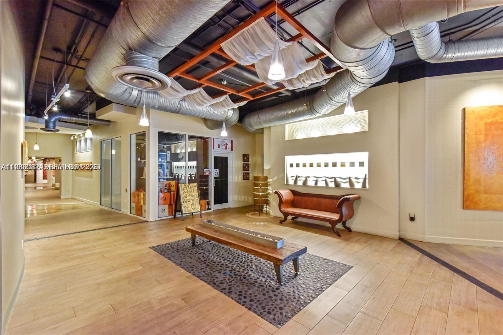 NEO CONDO - Residential Lease