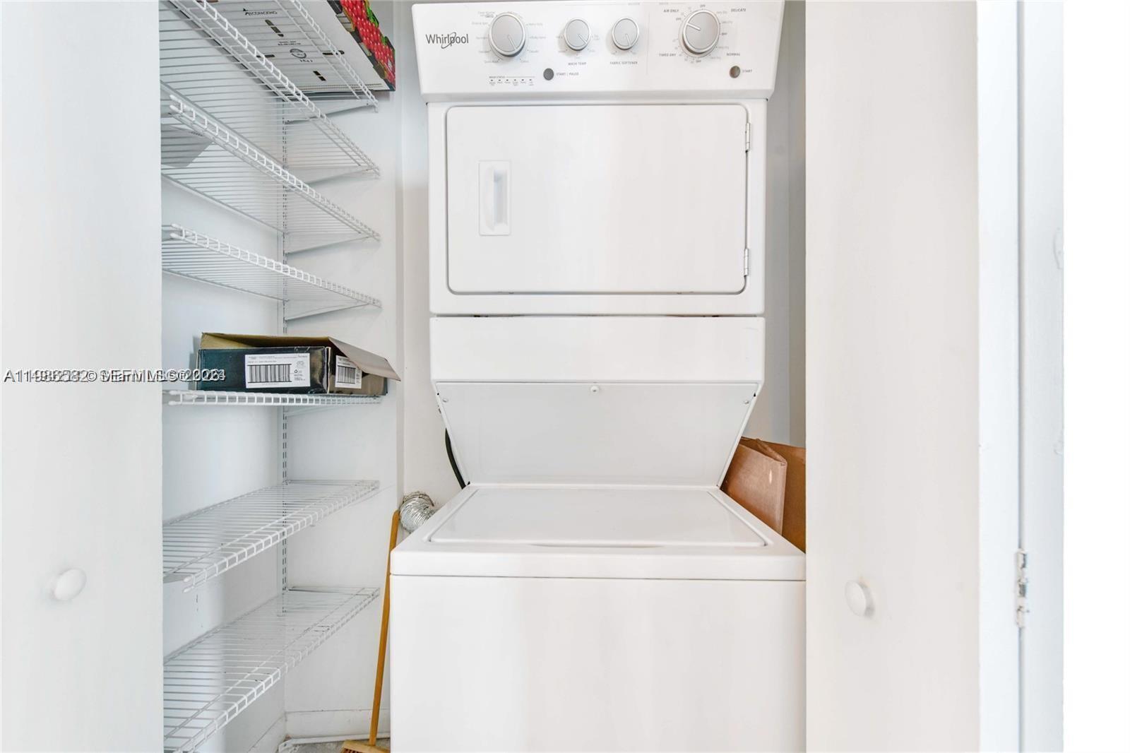 NEO CONDO - Residential Lease