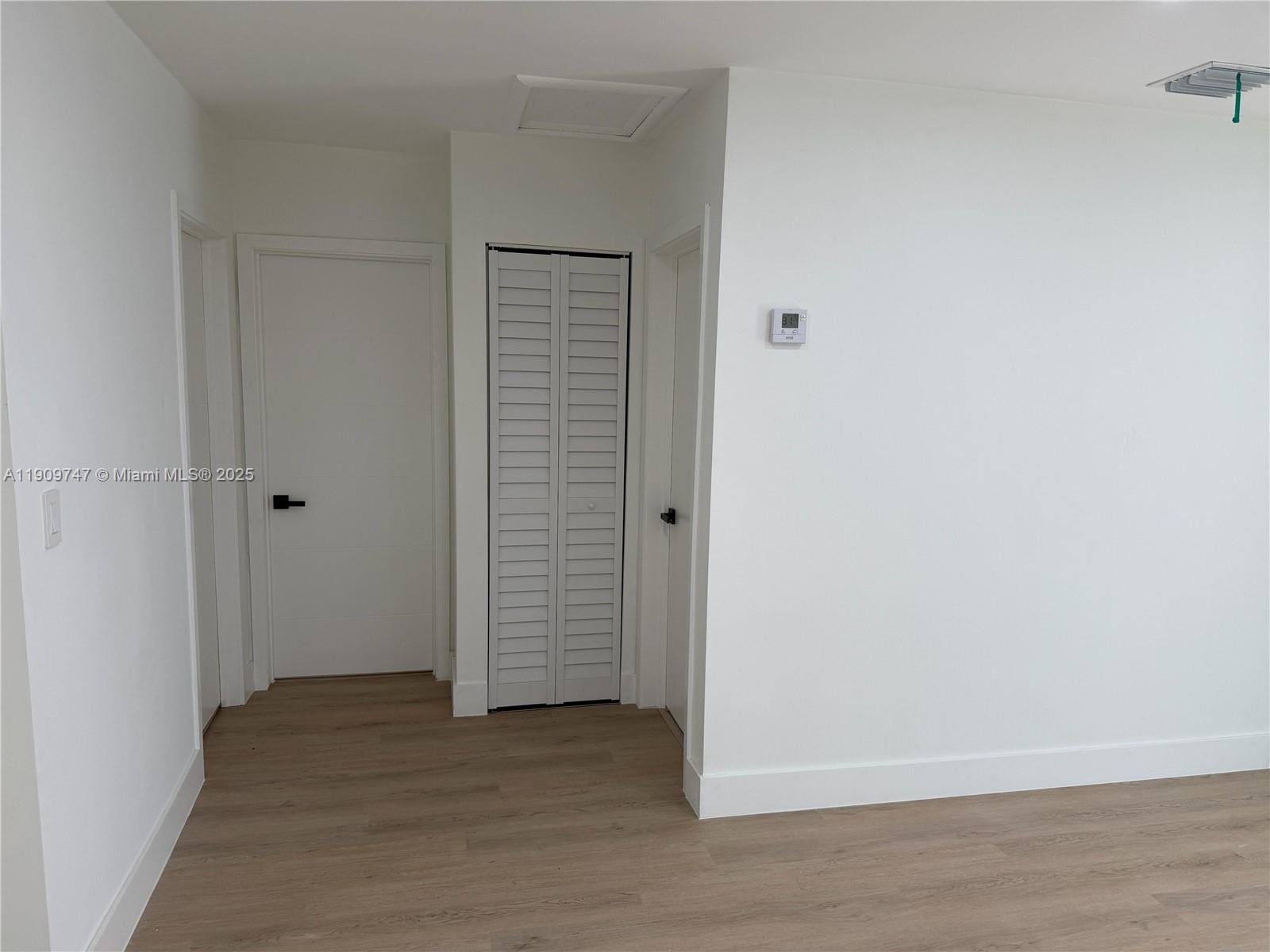 RIVERSIDE PARK ADD AMEN P - Residential