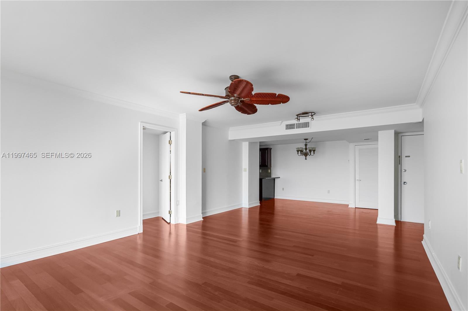 2841 NE 163rd St 1002