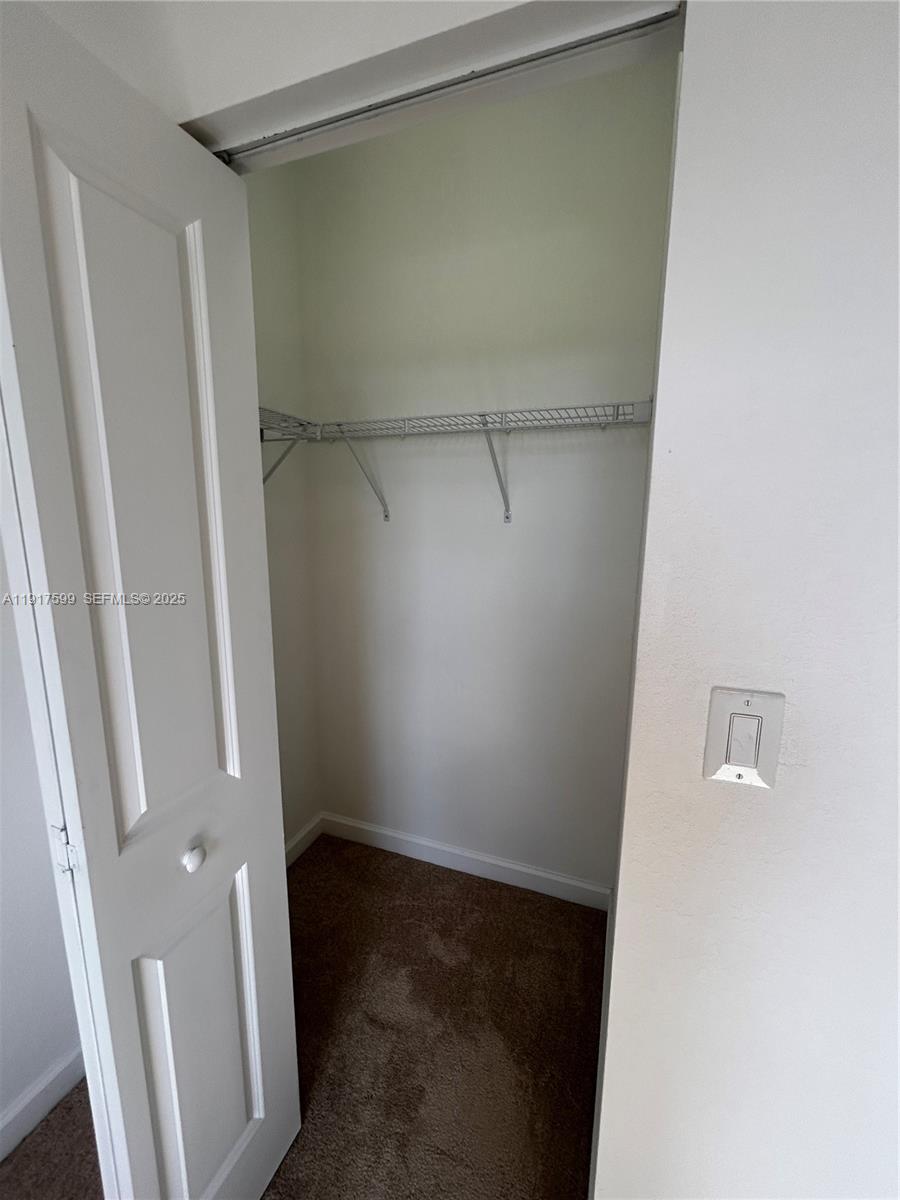 VIA VENTURA NEIGHBORHOOD - Residential Lease