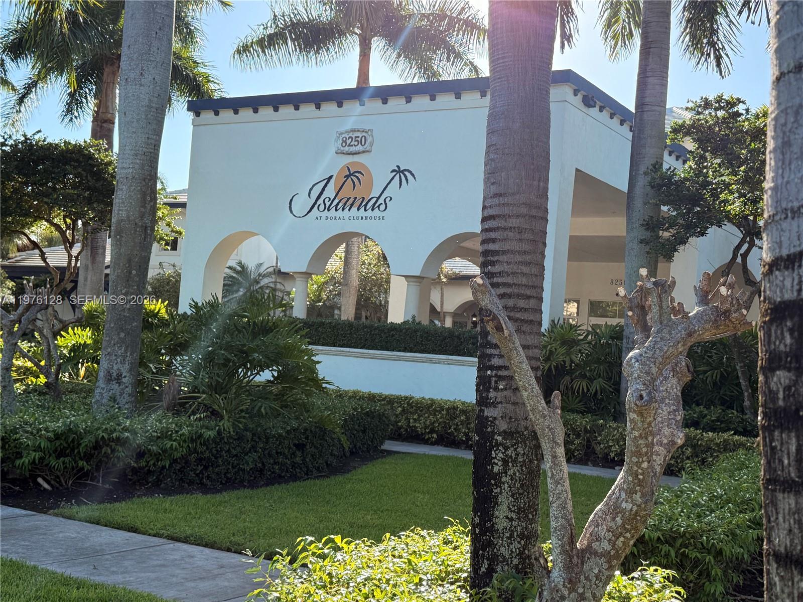 ISLANDS AT DORAL TOWNHOME - Residential