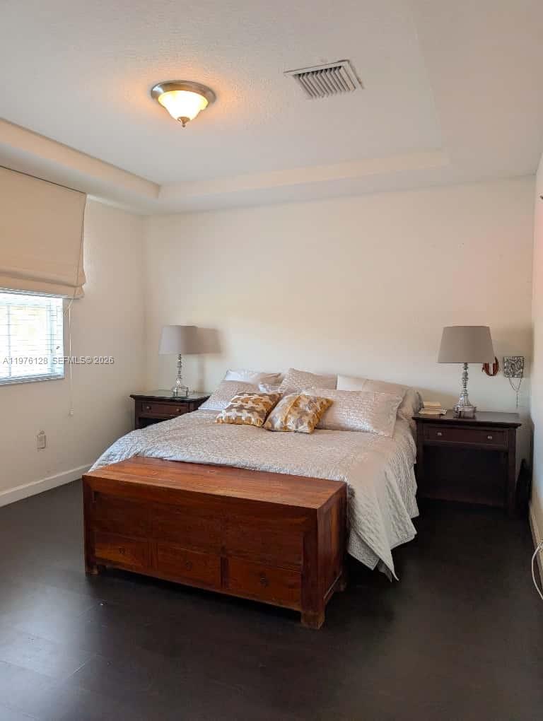 ISLANDS AT DORAL TOWNHOME - Residential