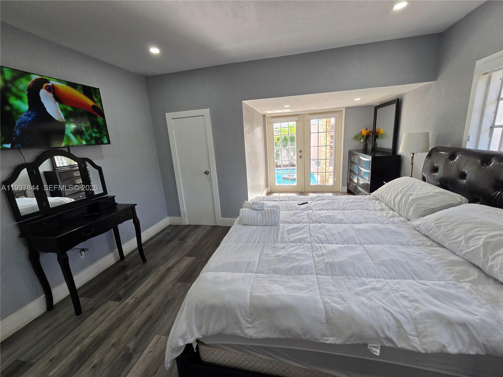 IRONS MANOR HIGH PINE ADD - Residential