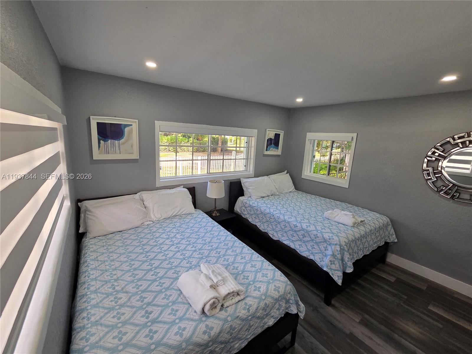 IRONS MANOR HIGH PINE ADD - Residential