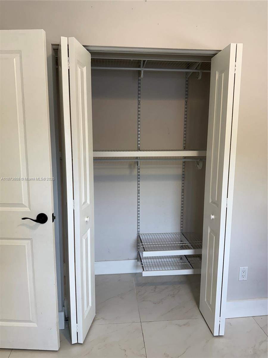 OLD CUTLER WEST SEC TWO - Residential