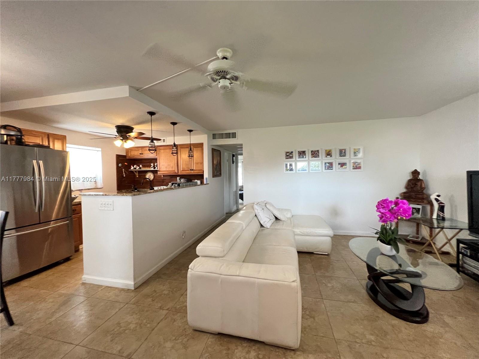 *** NOT A SHORT SELL. PRICED REDUCED TO SELL FAST! GREAT OPPORTUNITY !! *** MOTIVATED SELLER. GROUND FLOOR. CLEAN, FRESH PAINTED. BEAUTIFUL 2 BEDROOM 2 BATHS CONDO REMODELED. OPEN KITCHEN, SS APPLIANCES, CERAMIC FLOORS. NO POPCORN CEILING. NEW WASHER AND NEW DRYER. FANTASTIC AMENITIES, CLUB HOUSE, THEATER. INDOOR AND OUTDOOR POOLS, GOLF COURSE, GYM, CAFE, BEAUTY SALON, TENNIS & PICKLE BALL COURT, BILLIARDS AND MORE! CLOSE TO GREAT RESTAURANTS, SHOPPING, ENTERTAINMENT ETC. KINGS POINT ALSO PROVIDES A COURTESY BUS TO SHOPPING. 55 YEARS OLD COMMUNITY. EASY TO SHOW.