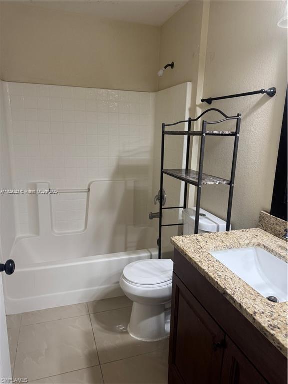 LEHIGH ESTATES - Residential Income