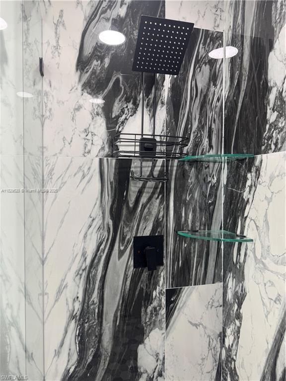 LEHIGH ESTATES - Residential Income