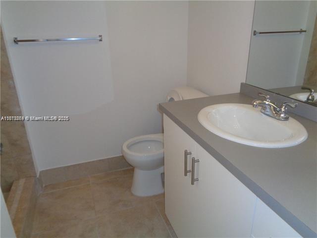 WATERS EDGE AT DEERFIELD - Residential Lease