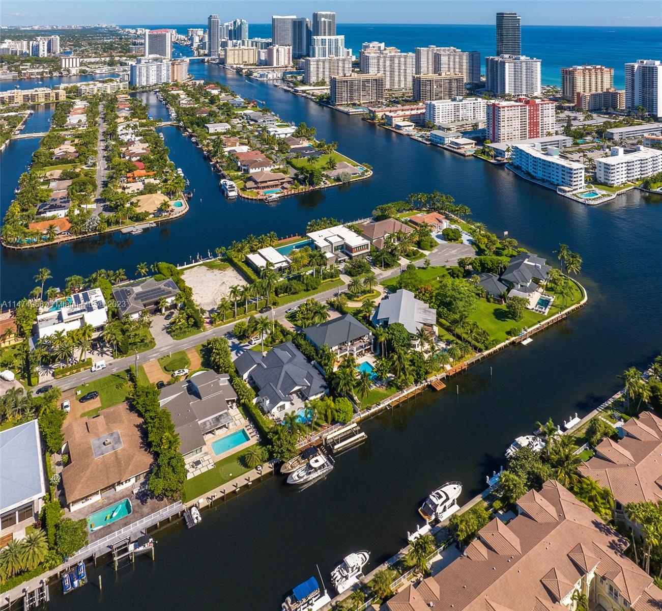 GOLDEN ISLES ESTATES FIRS - Residential