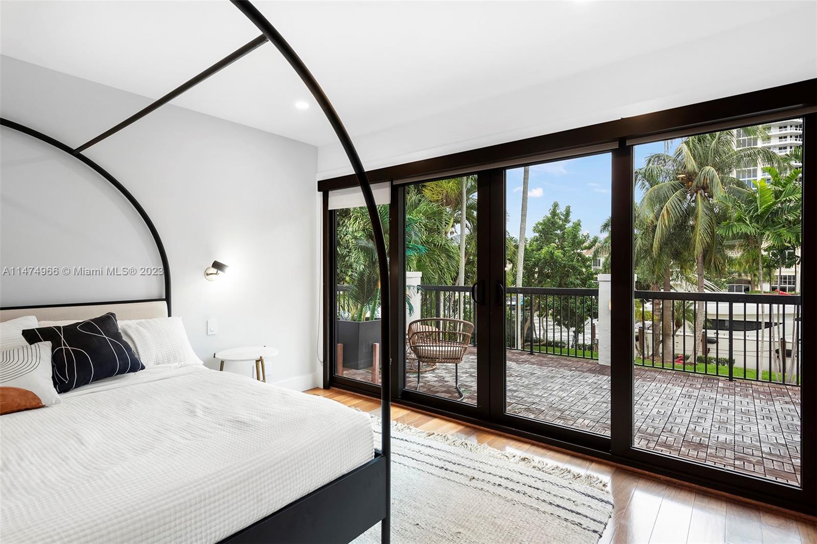 GOLDEN ISLES ESTATES FIRS - Residential