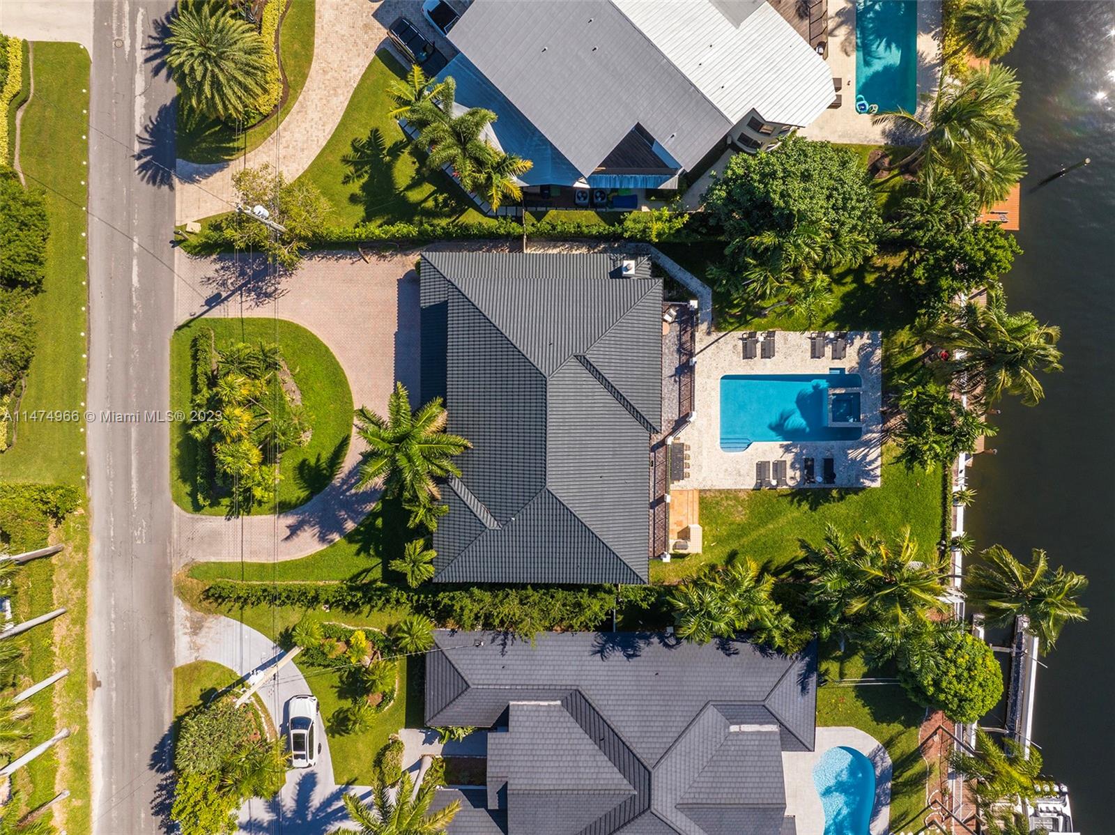 GOLDEN ISLES ESTATES FIRS - Residential