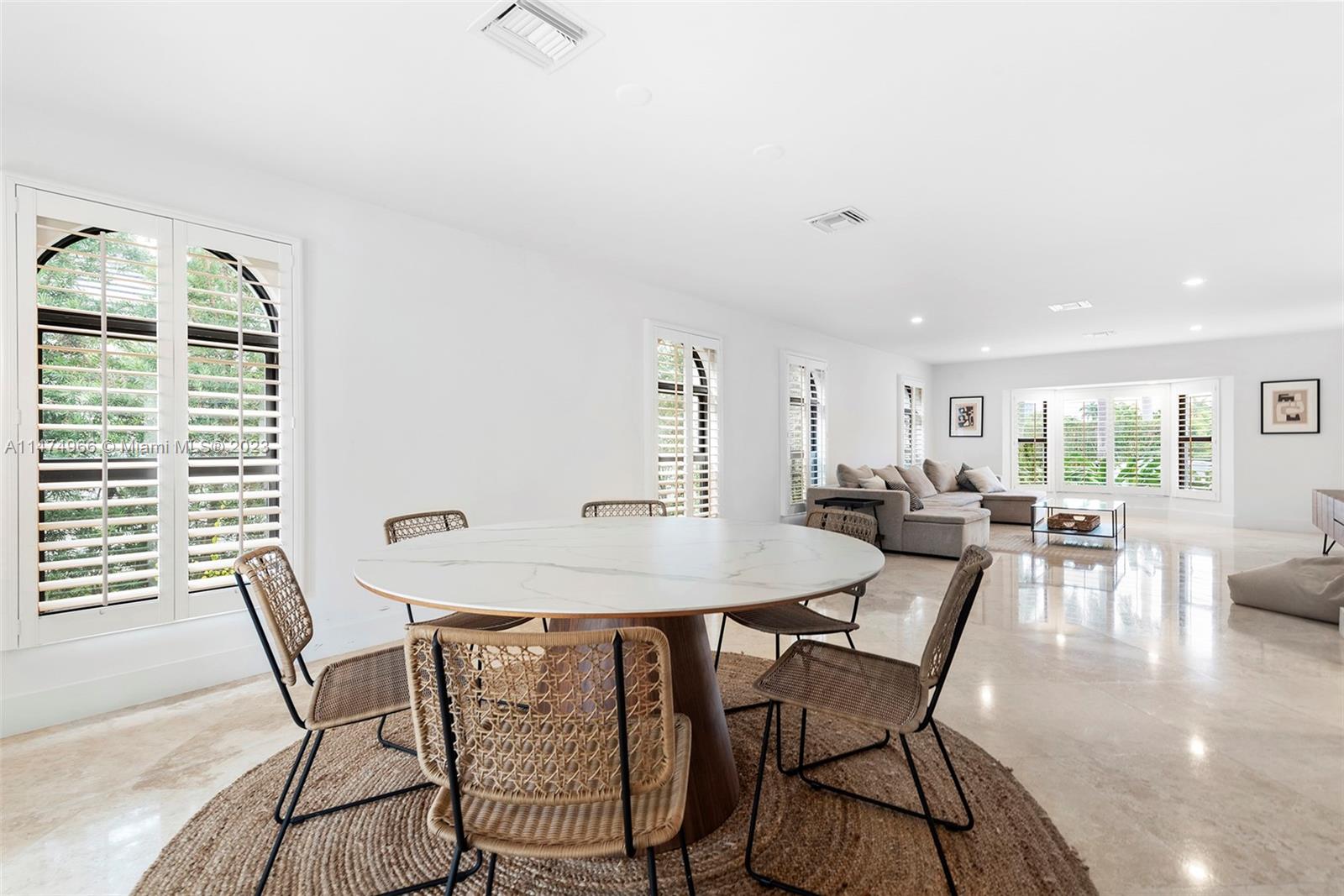 GOLDEN ISLES ESTATES FIRS - Residential