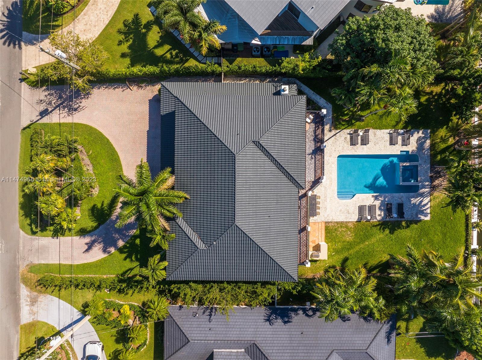 GOLDEN ISLES ESTATES FIRS - Residential