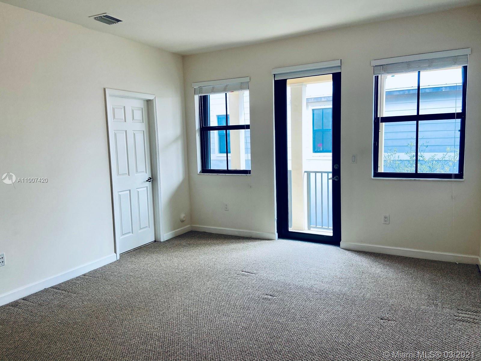DORAL CAY - Residential Lease