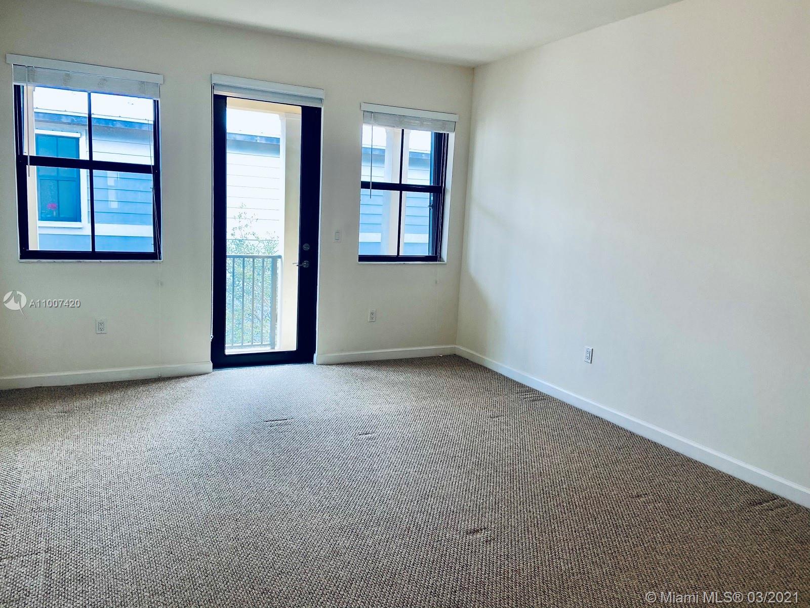 DORAL CAY - Residential Lease