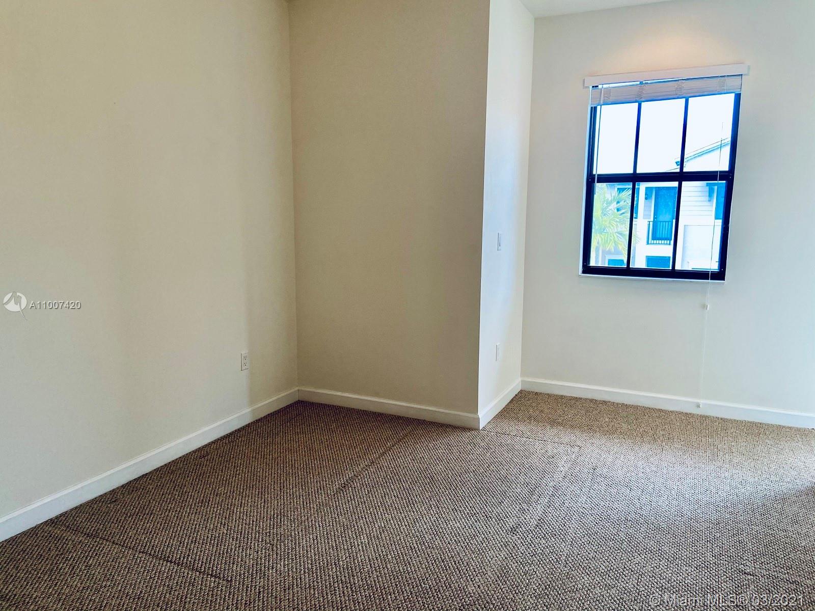 DORAL CAY - Residential Lease