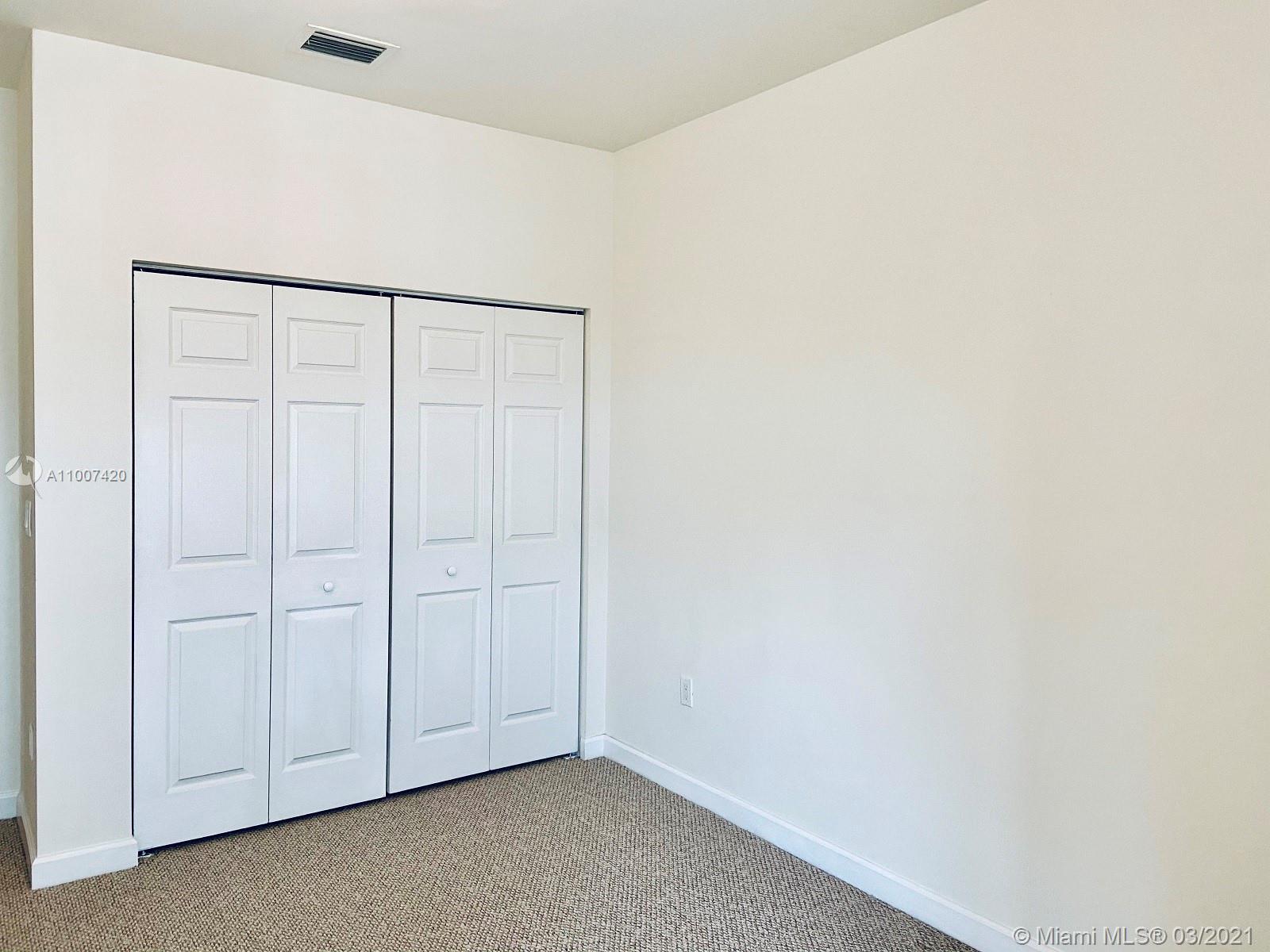 DORAL CAY - Residential Lease