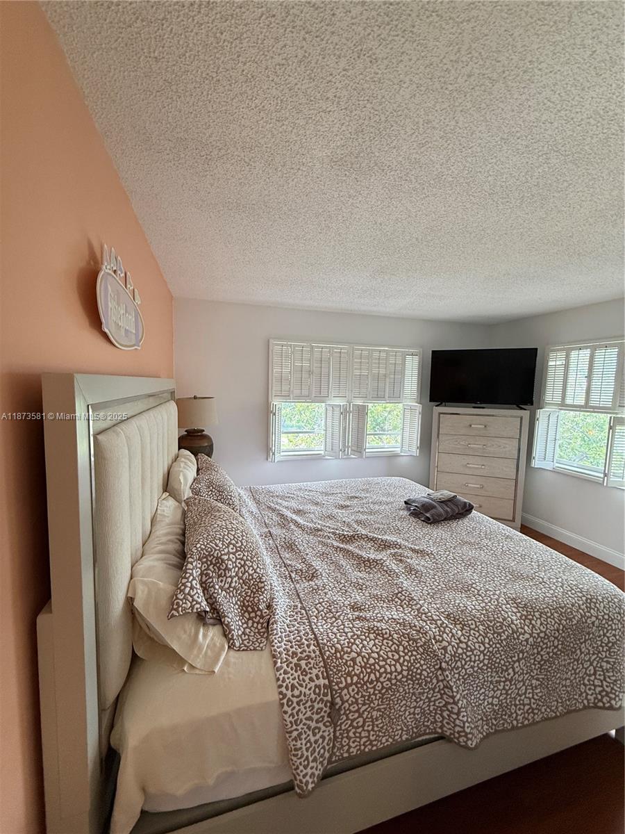 INVERRARY COUNTRY CLUB - Residential