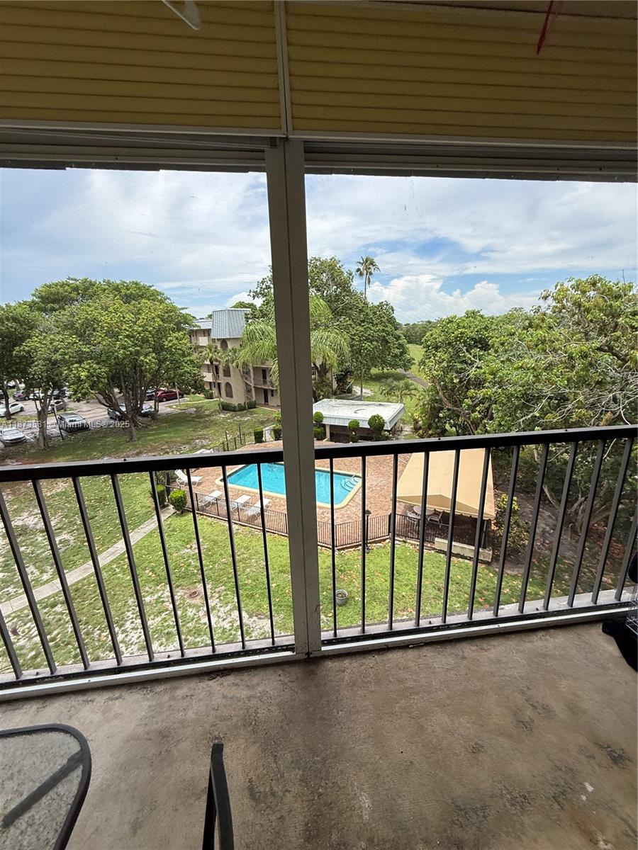 INVERRARY COUNTRY CLUB - Residential