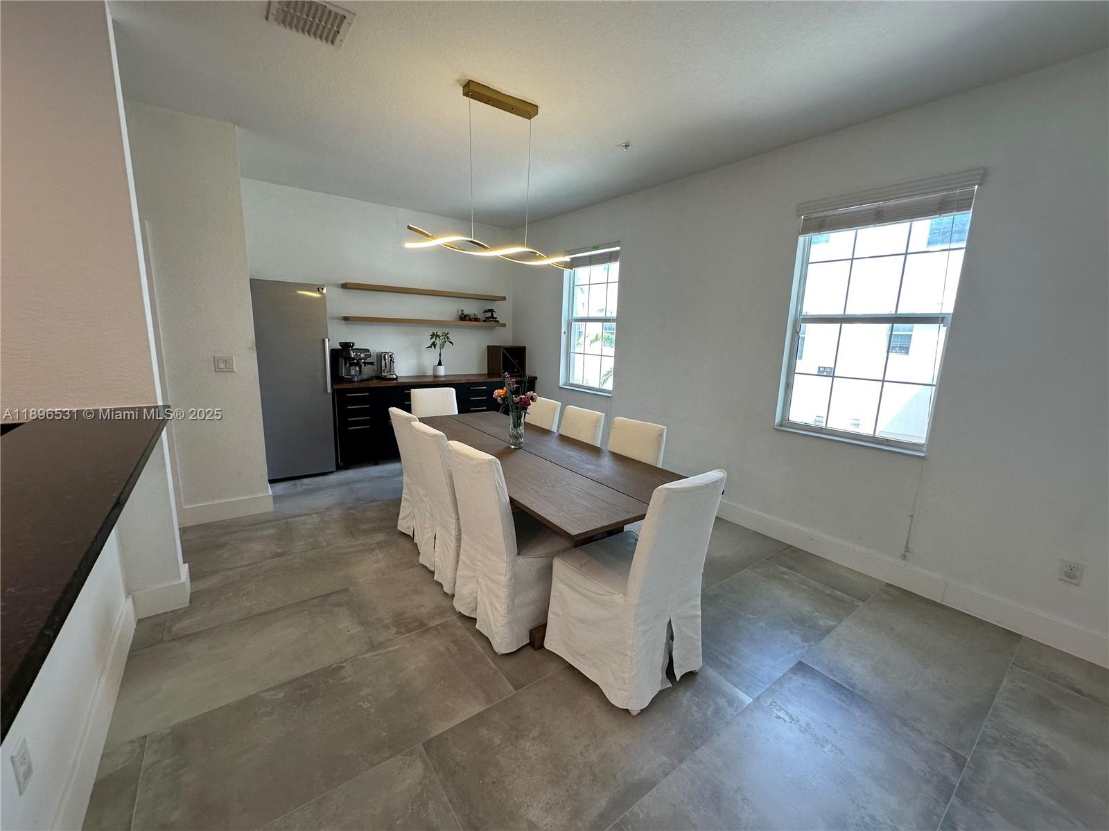 MIRAMAR RESIDENTIAL PLAT - Residential Lease