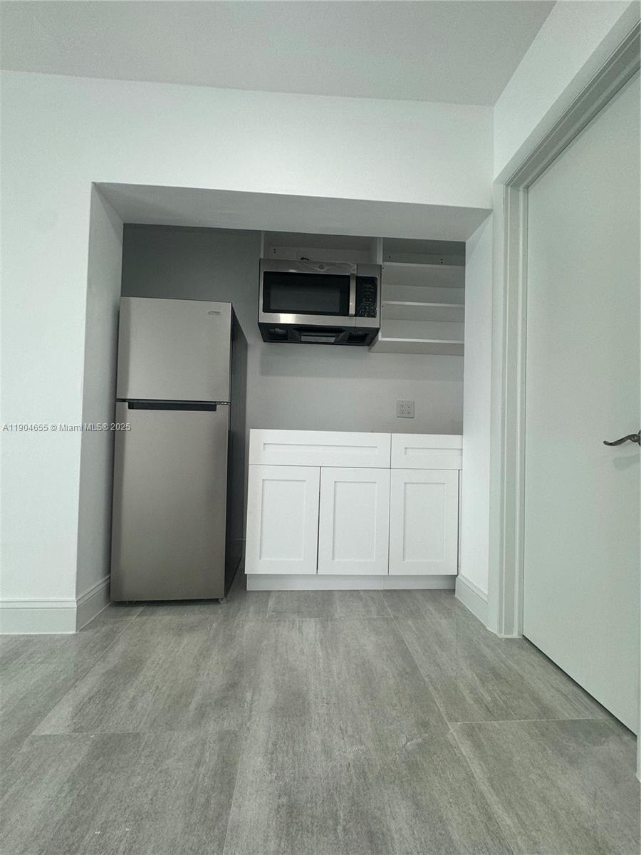 BEL AIRE SEC 3 - Residential Lease