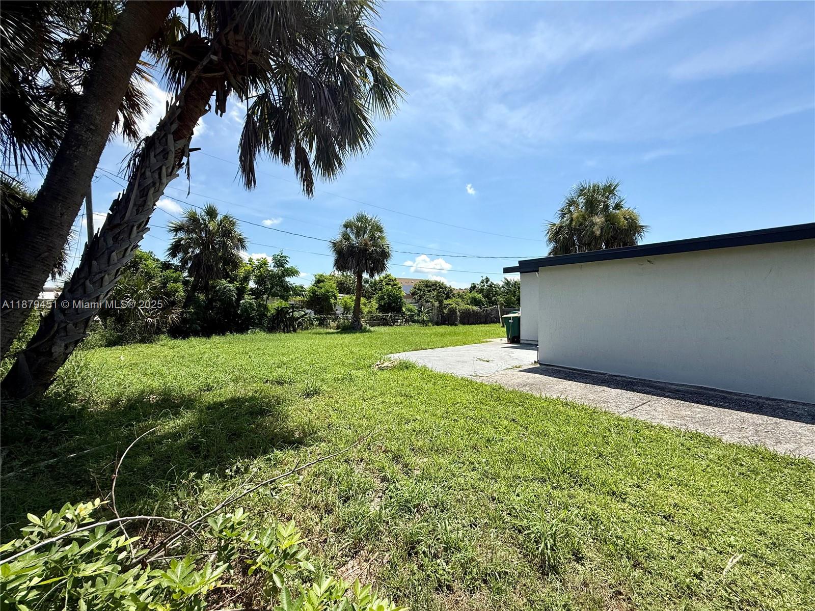 PORT CHARLOTTE - Residential Lease