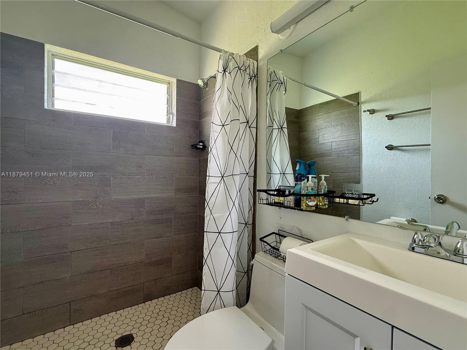 PORT CHARLOTTE - Residential Lease