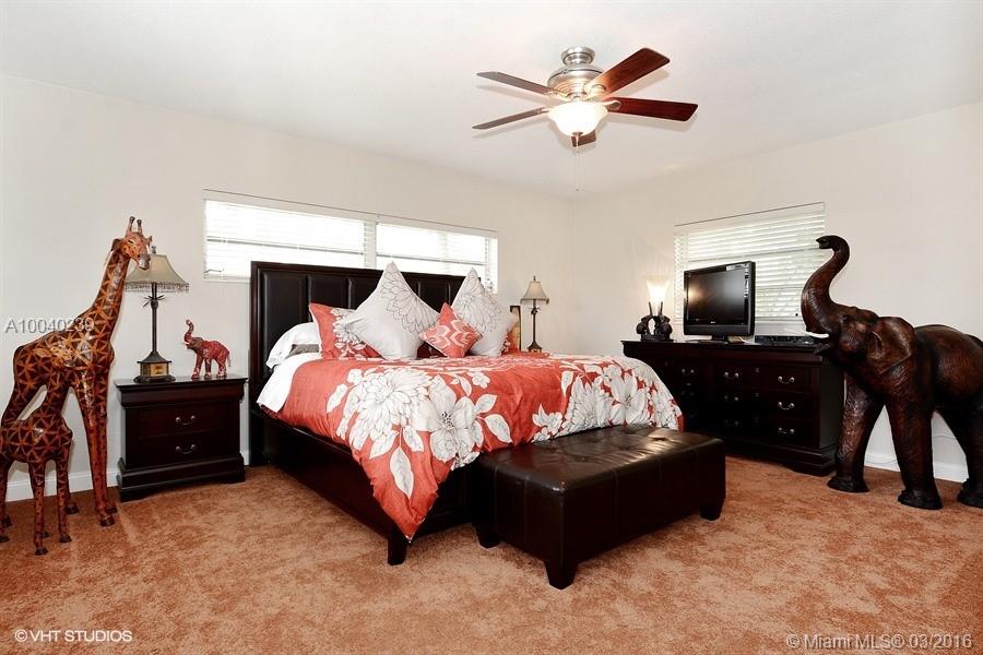 Lloyd Estates - Residential