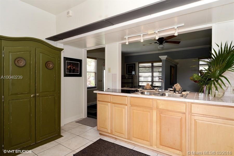 Lloyd Estates - Residential