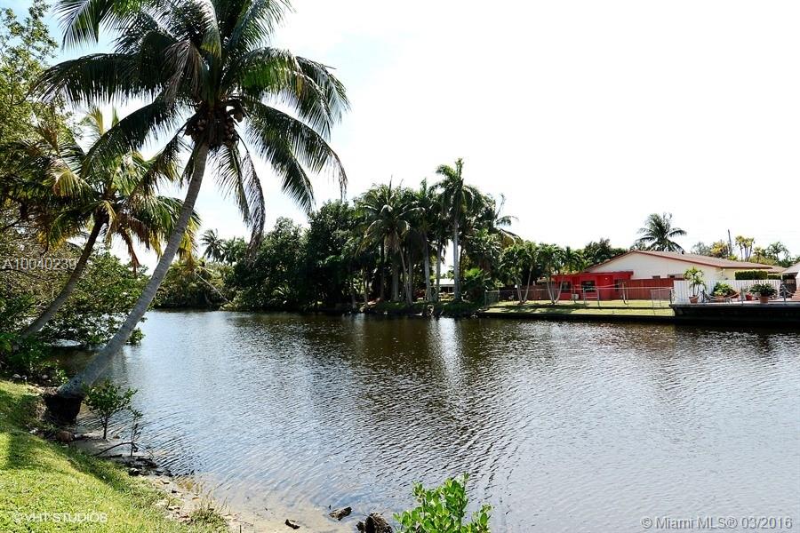 Lloyd Estates - Residential