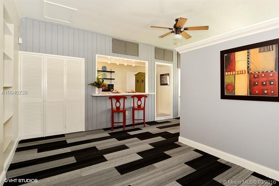 Lloyd Estates - Residential