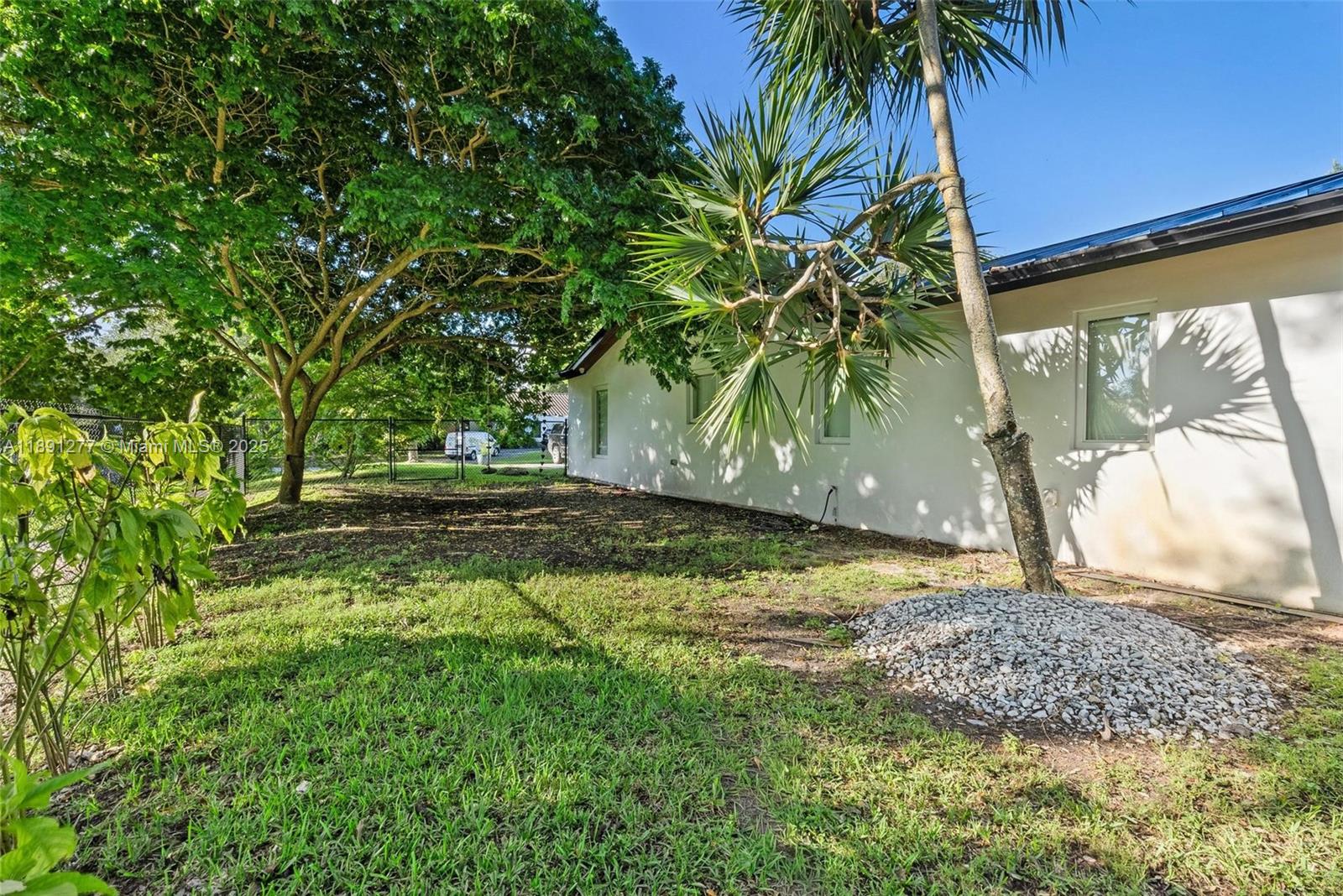 DEL-MAR ESTATES FIRST ADD - Residential Lease