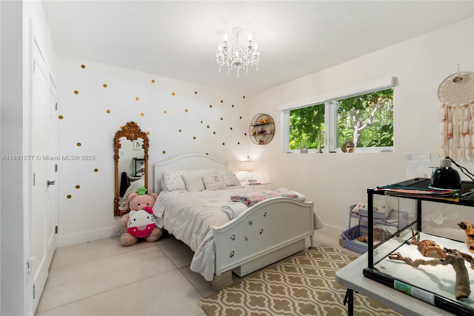 DEL-MAR ESTATES FIRST ADD - Residential Lease