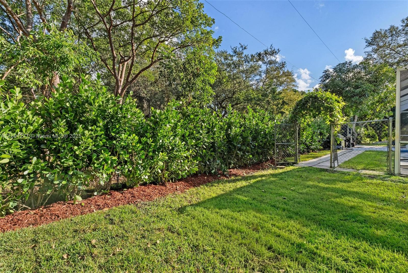 DEL-MAR ESTATES FIRST ADD - Residential Lease