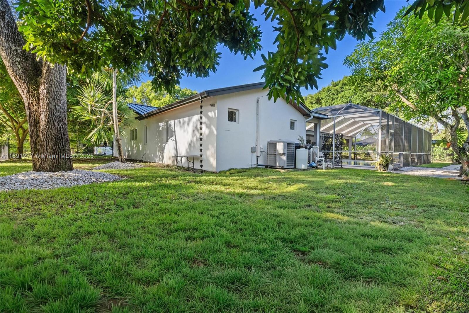 DEL-MAR ESTATES FIRST ADD - Residential Lease