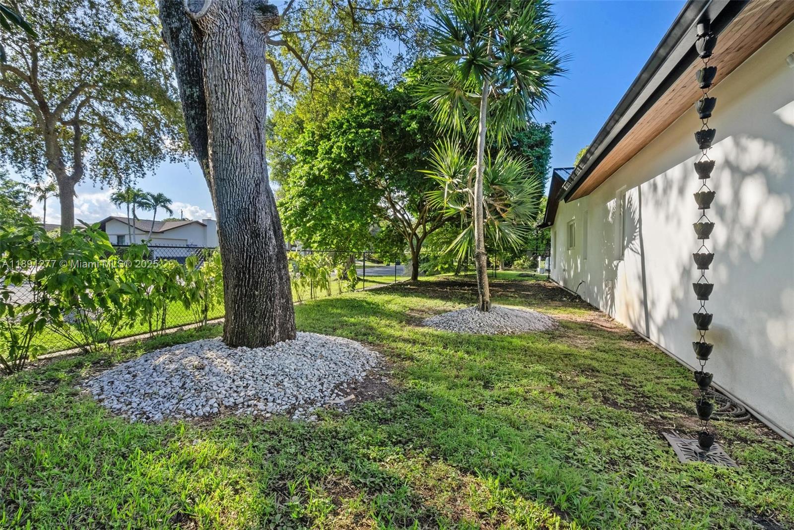 DEL-MAR ESTATES FIRST ADD - Residential Lease